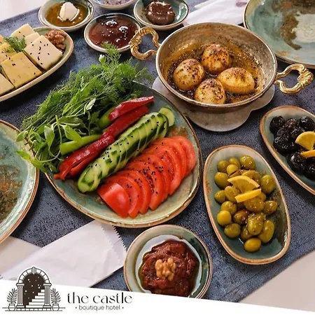 Homestay The Castle Butik Sigacik Seferihisar