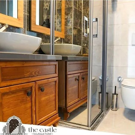 The Castle Butik Sigacik Homestay szállás